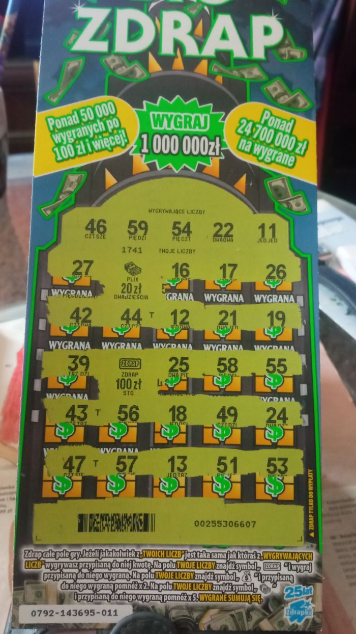 {{img98.5b996596001d690fbb49dd71b0e0a6fe.jpg}}