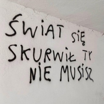45900