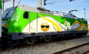 6332